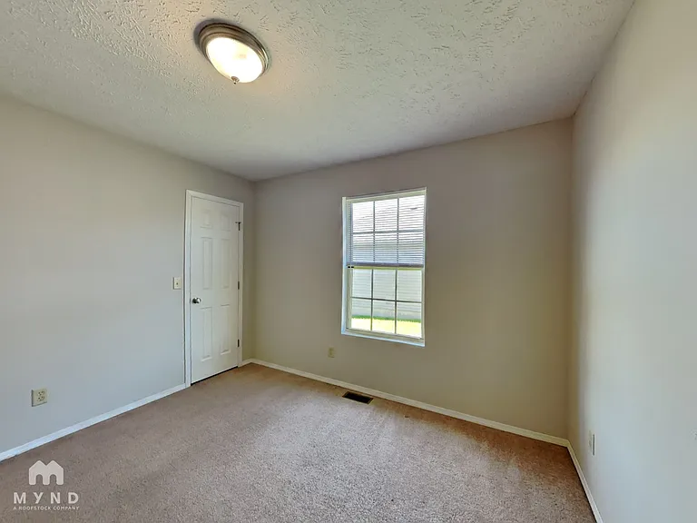 1269 S Rome Ave — Photo 17