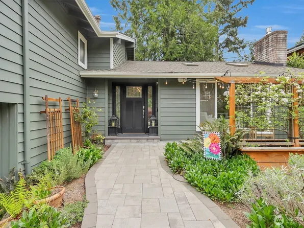 2212 186th Avenue NE, Redmond, WA 98052