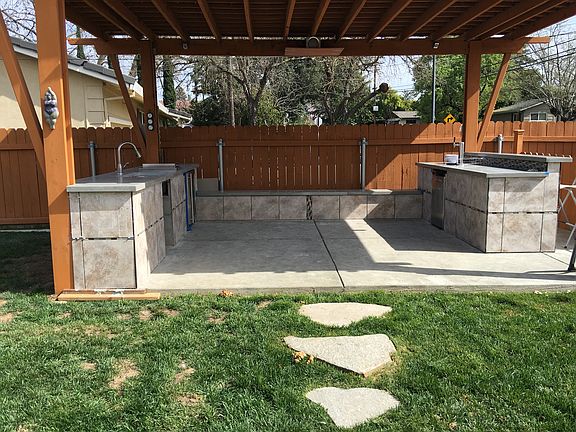 Outside kitchen with sink