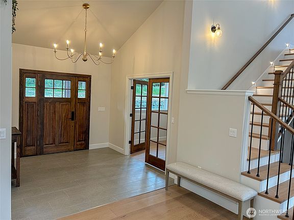 5th image of 138 Lostwood Lane