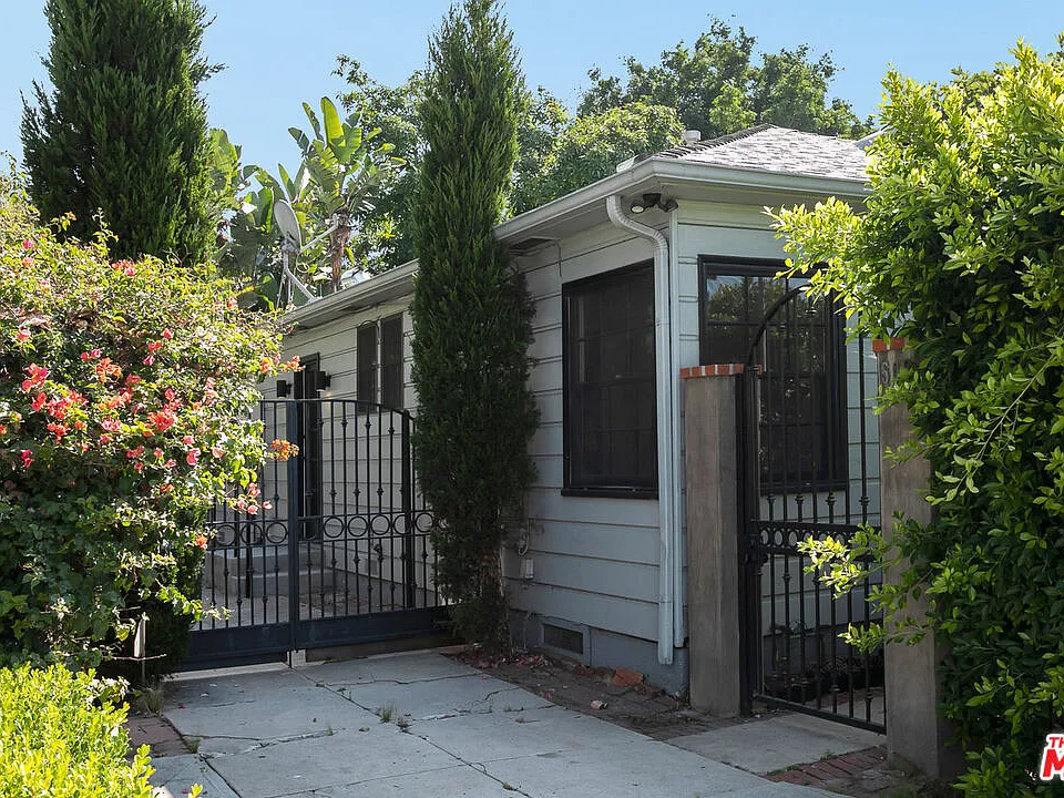 508 N San Vicente Blvd