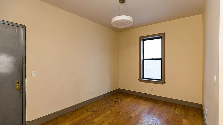 Rented by Nooklyn NYC LLC | media 14