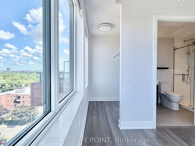 2525 Bathurst St #1104 — Photo 15