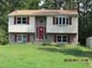 108 Fort King Dr, Colonial Beach, VA 22443