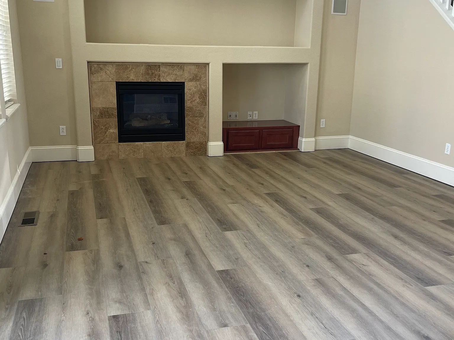 3 bed, 2.5 bath, 1758 sqft, $2,775 — Photo 2