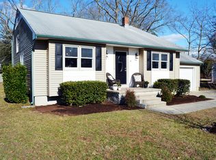 4 Bonnie Dr, Egg Harbor Township, NJ 08234