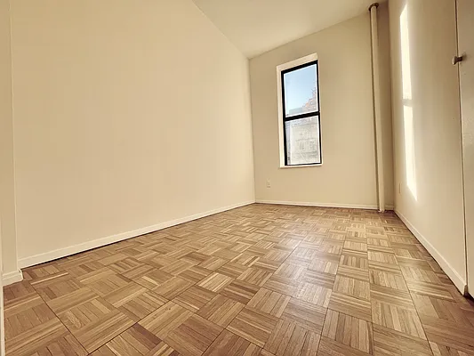 Rented by Building Equity Real Estate LLC | media 22