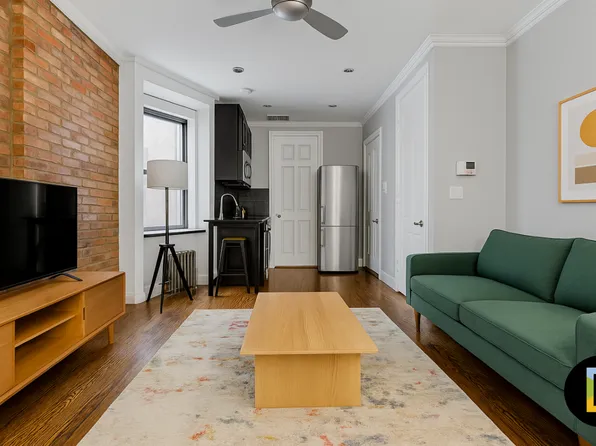 422 West 51st Street image 1 of 1