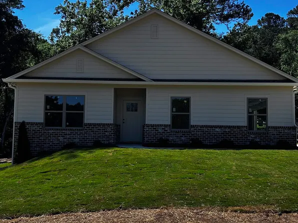 1410 Bass Ln, Moody, AL 35004