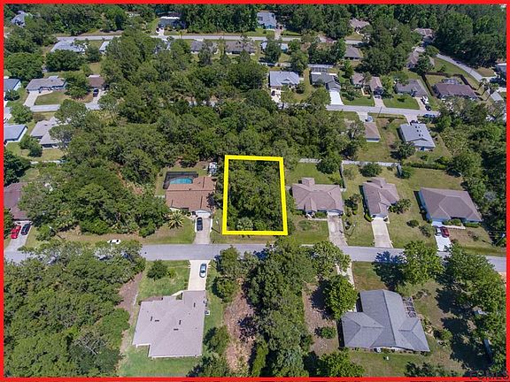 5th image of 16 Pebble Wood Ln