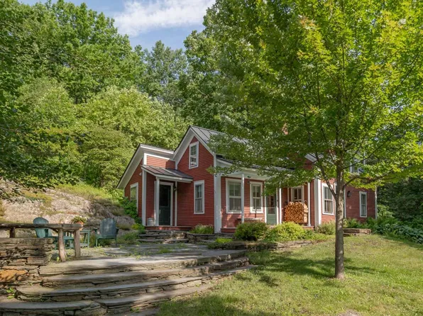 31 Mill Road, Warren, VT 05674