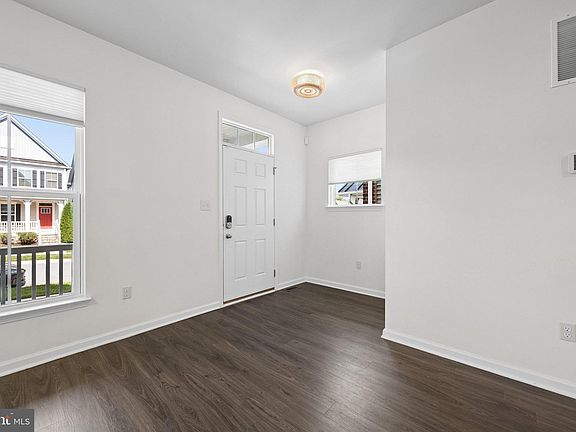 3rd image of 14208 Jaeger Rd
