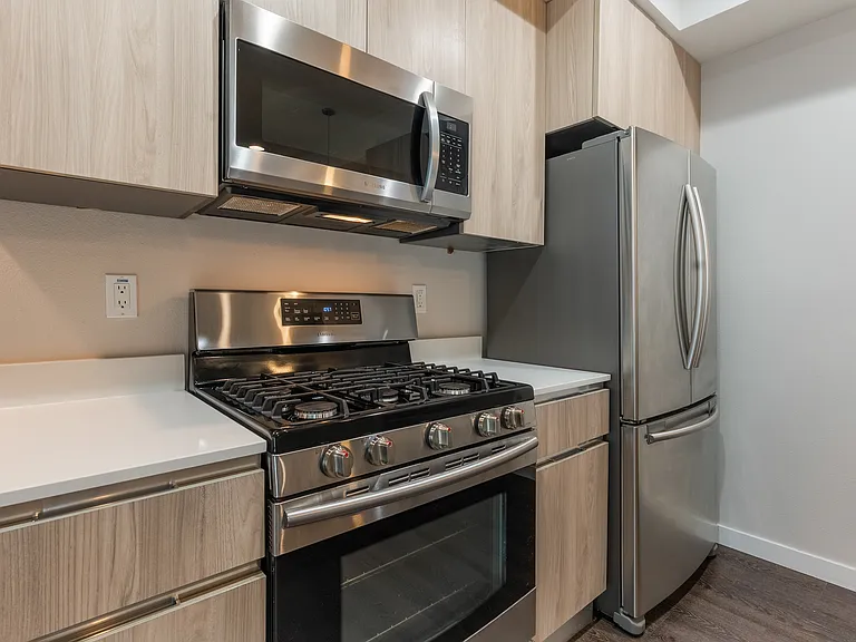 16300 Ventura Blvd #210 — Photo 9