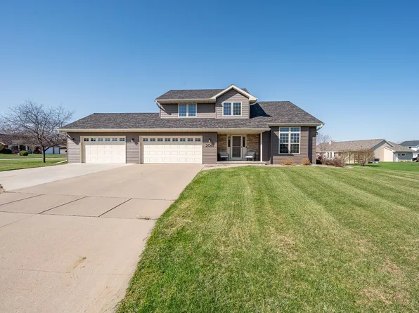 2061 W Higgins Hl, De Pere, WI 54115