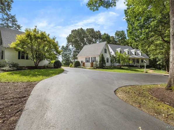 707 Meadow View Rdg, Manakin Sabot, VA 23103