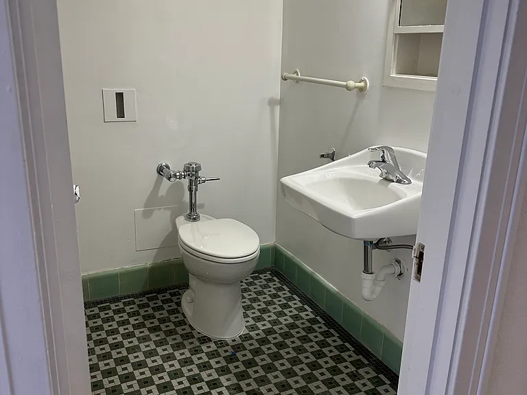 Sacagawea Annex aka The Sac Annex — Photo 4