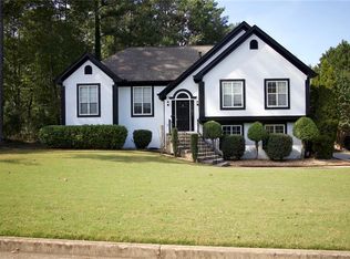 15 Sunset Ct, Covington, GA 30016