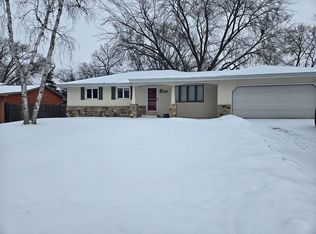 4656 Ensign Ave N, New Hope, MN 55428