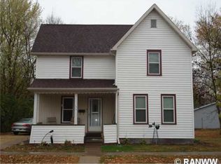 1414 Douglas St, Menomonie, WI 54751