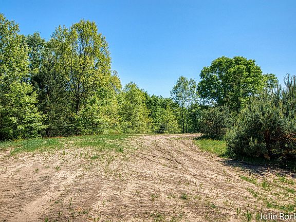 4th image of 2850 Terra Nova Dr SE