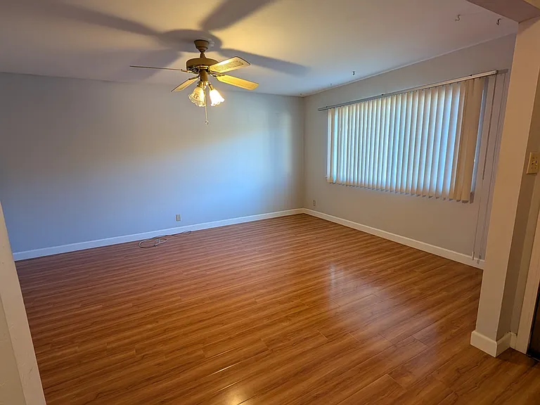 4448 Irvington Ave — Photo 3