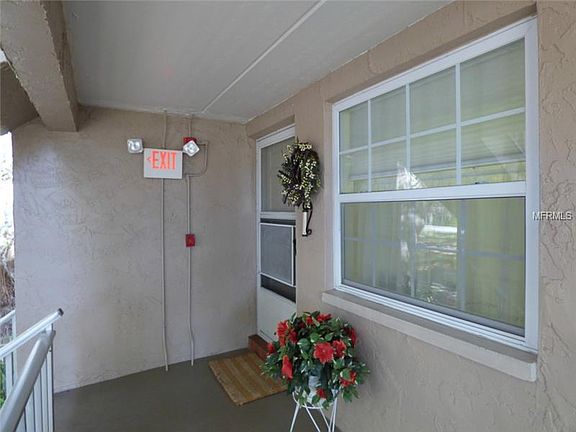 2nd image of 821 Patricia Ave APT 201