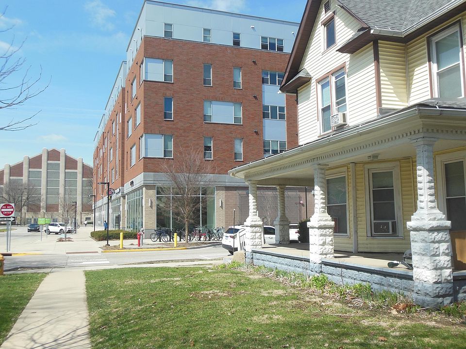 2nd image of 618 Evergreen St APT 3