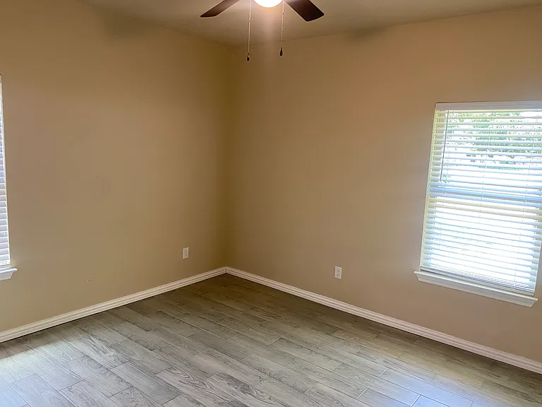 306 S Preston Rd #9 — Photo 17