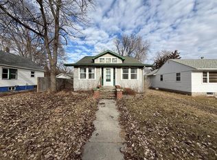 197 6th St NE, Huron, SD 57350