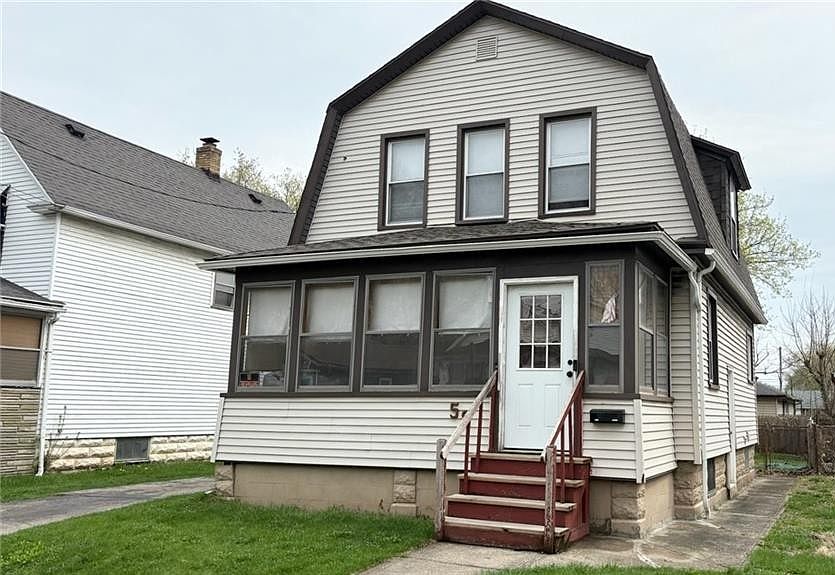 1st image of 58 Barker St