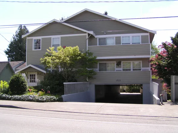 1521 NE 150th St APT 202, Seattle, WA 98155