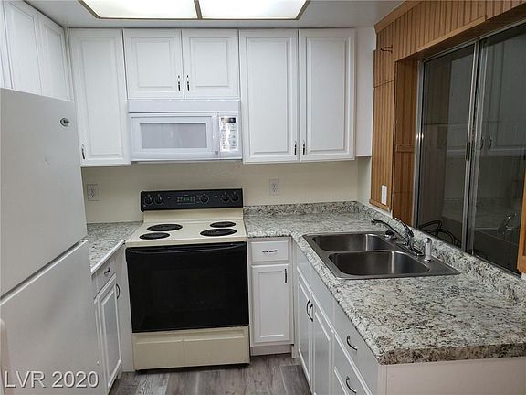 3rd image of 4770 Topaz St Unit 106
