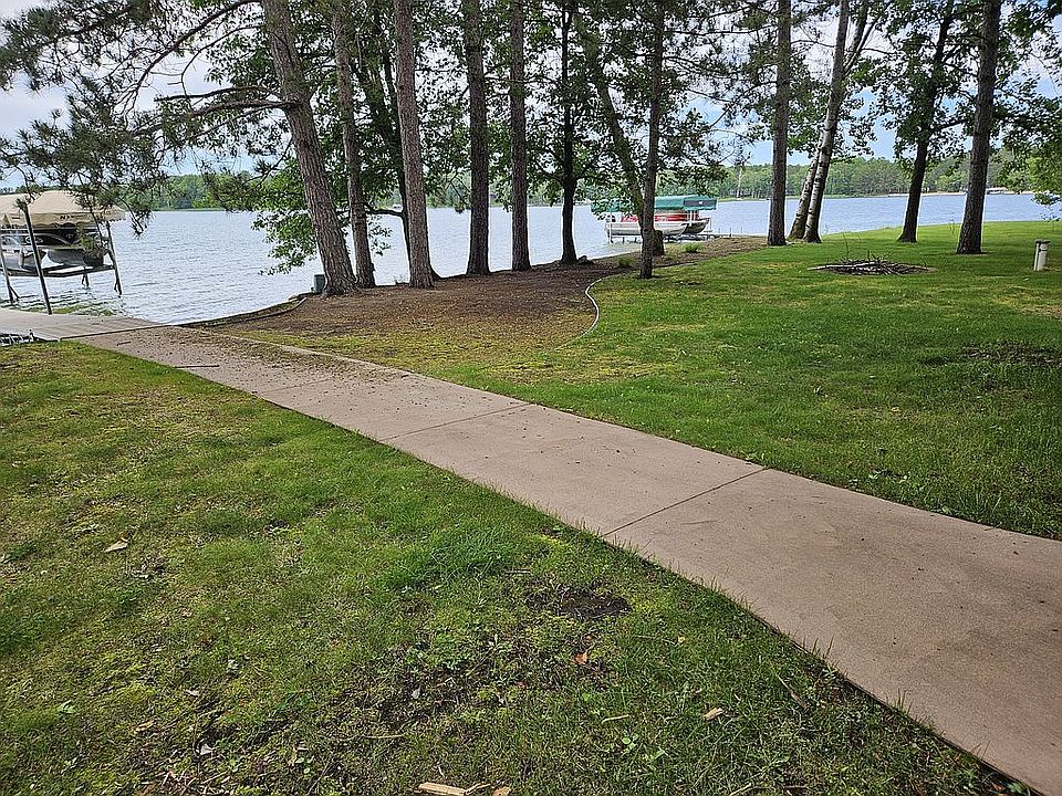1st image of 22601 Acorn Dr