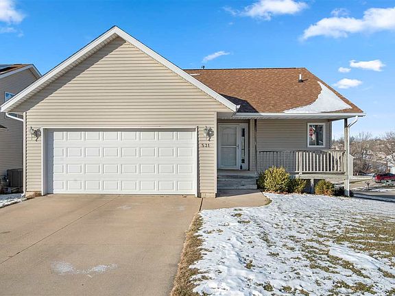 2nd image of 531 Tulip Ct
