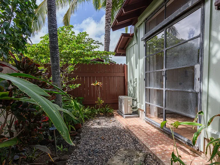 308 Awakea Rd — Photo 27