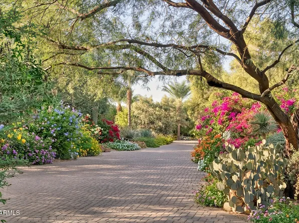 5747 E Mockingbird Lane, Paradise Valley, AZ 85253