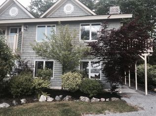 318 Eddy Rd #202, Edgecomb, ME 04556