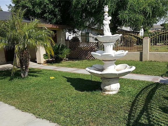 4th image of 13931 Foster Ave