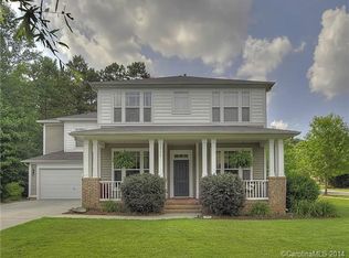 1525 Golden Rain Dr, Matthews, NC 28104