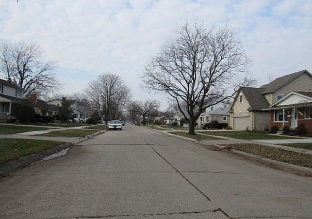 2nd image of 22822 Clairwood St