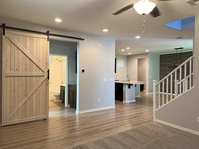 3673 E Stiles Ln — Photo 8