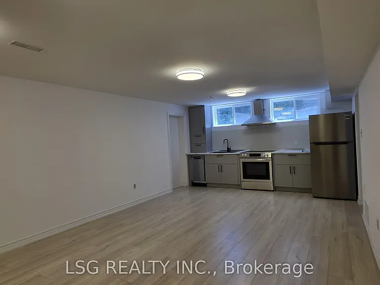 81 Norgrove Cres — Photo 11