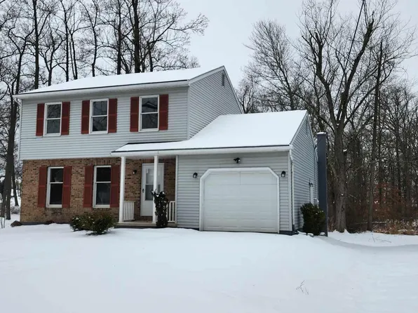 F 1030th Ave, Danville, PA 17821