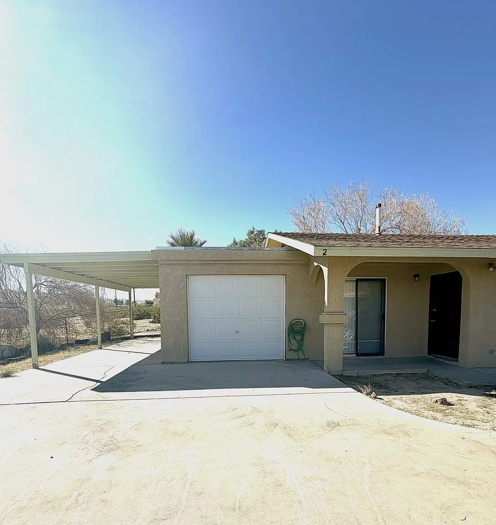 Building Photo - 73445 Sunnyvale Dr