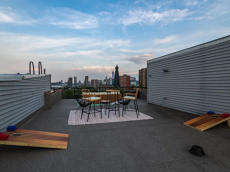 260 Palisade Ave #3 — Photo 42