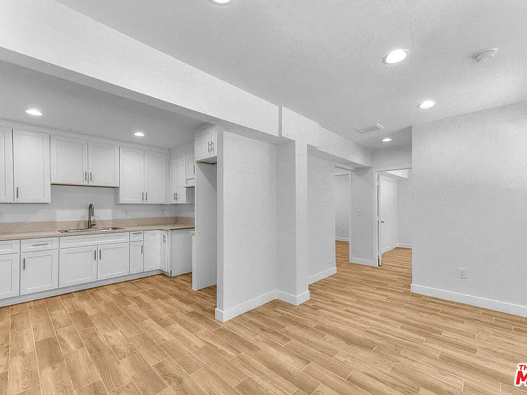 2820 Liberty Blvd #D — Photo 4