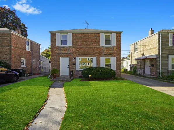 1714 N 73rd Ct, Elmwood Park, IL 60707