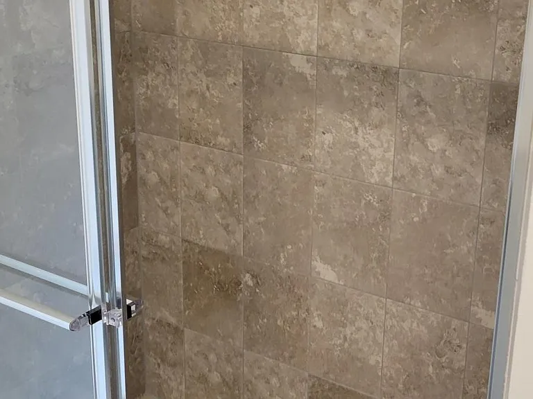 2740 Hogan Dr — Photo 11