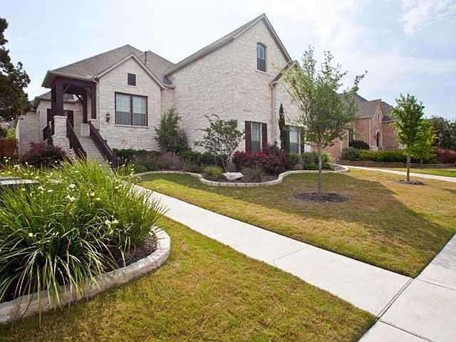 1st image of 580 Aspen Dr