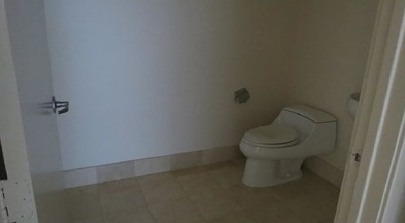 5th image of 18101 Collins Ave APT 906